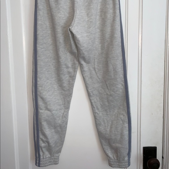 Brandy Melville grey sweats - Picture 3 of 3